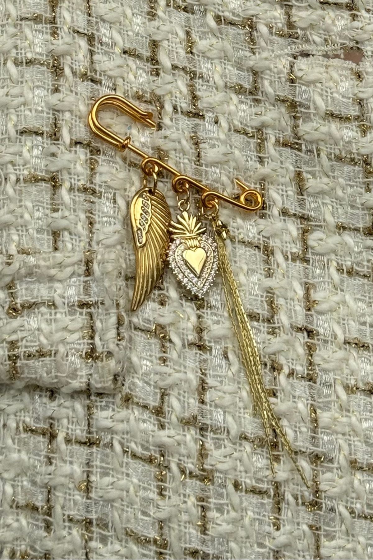 Broche Roma