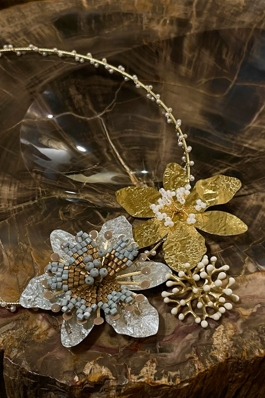 collar fantasía Cannes color plata y dorado
