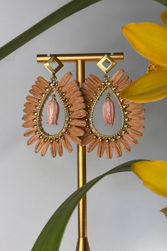 pendientes largos Vietnam rafia flor natural rosa palo acero inoxidable dorado