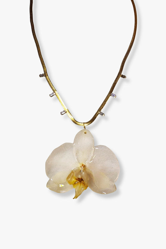 collar acero inoxidable Sorrento con orquídea natural blanca