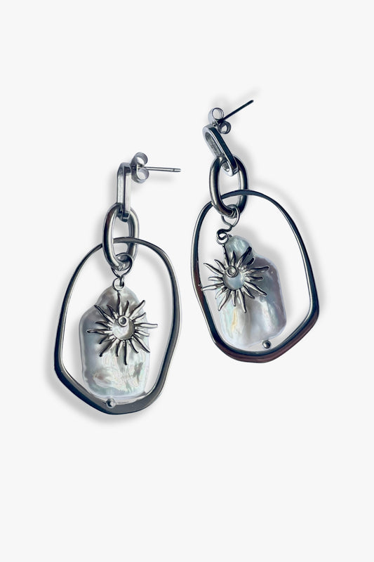pendientes Sardinia perlas de agua dulce y acero inoxidable plateados